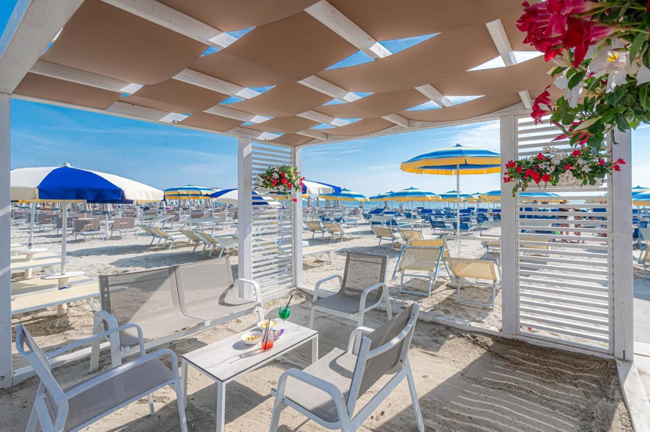 Hotel Adria Milano Marittima Exterior foto